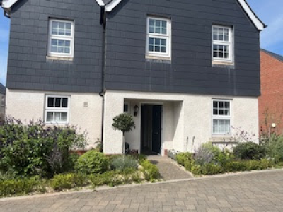 1929 Topsham home available for house-sitters autumn/winter : sleeps 4