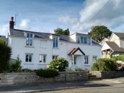 1223   Swansea available for school holidays (sleeps 5)