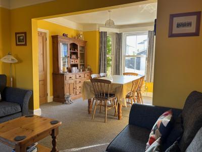 NEW ENTRY 1965 BOURNEMOUTH : flexible timing : sleeps 8
