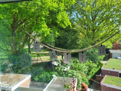 A256 UTRECHT for school holidays : sleeps 8